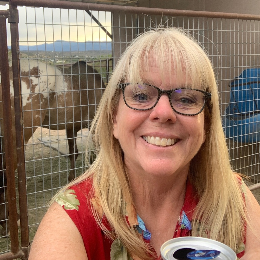 Meet your Posher, Suzi